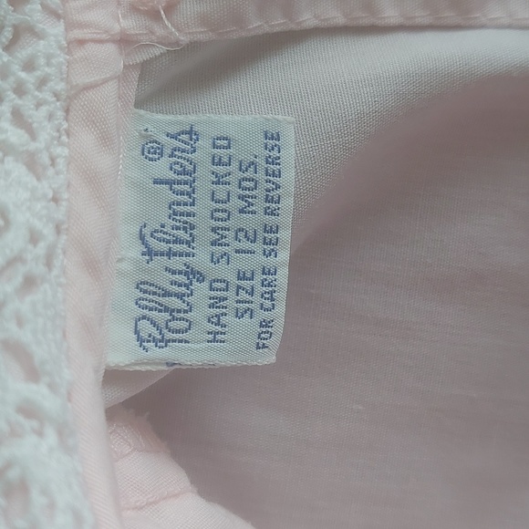 Vintage Polly Flinders Hand Smocked Baby Dress - Picture 4 of 4